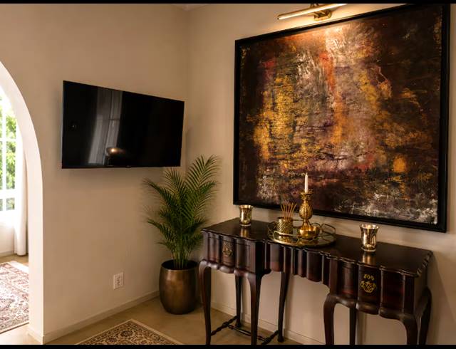 2 BEDROOM APARTMENT FOR SALE IN WINDERMERE